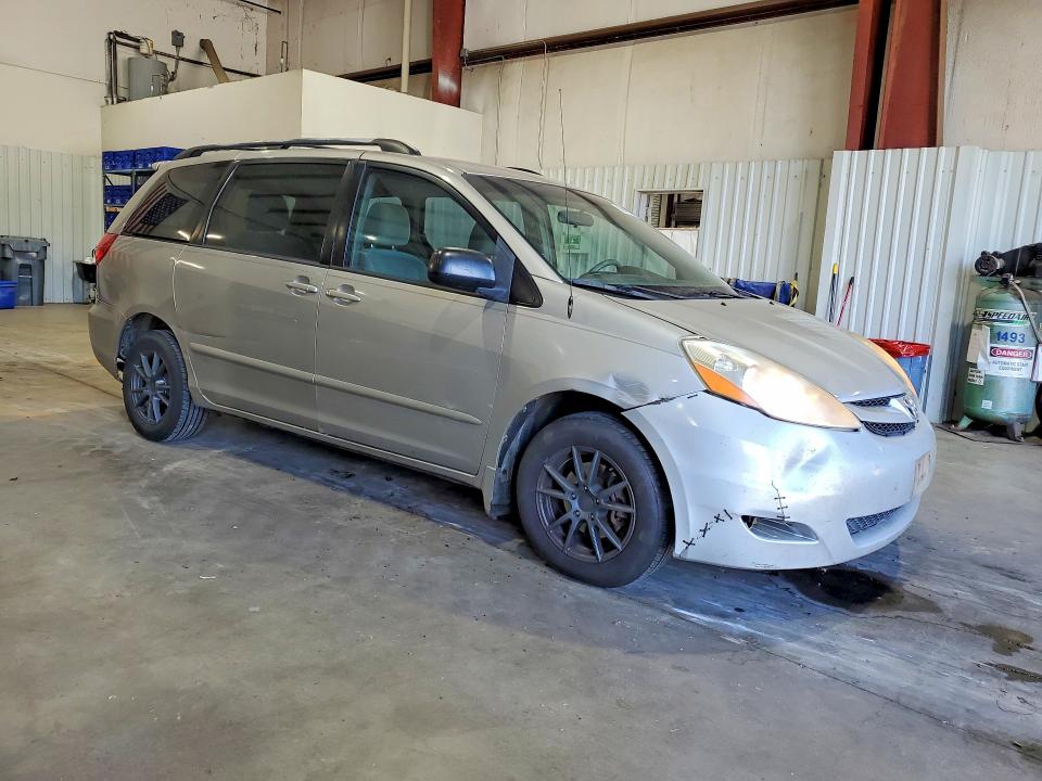 2009 Toyota Sienna VIN 5TDZK23C19S255706 COPART salvage auction — MECHANICAL, TX - CERTIFICATE OF TITLE, sold $775 on 2026-07-13 (photo 4)