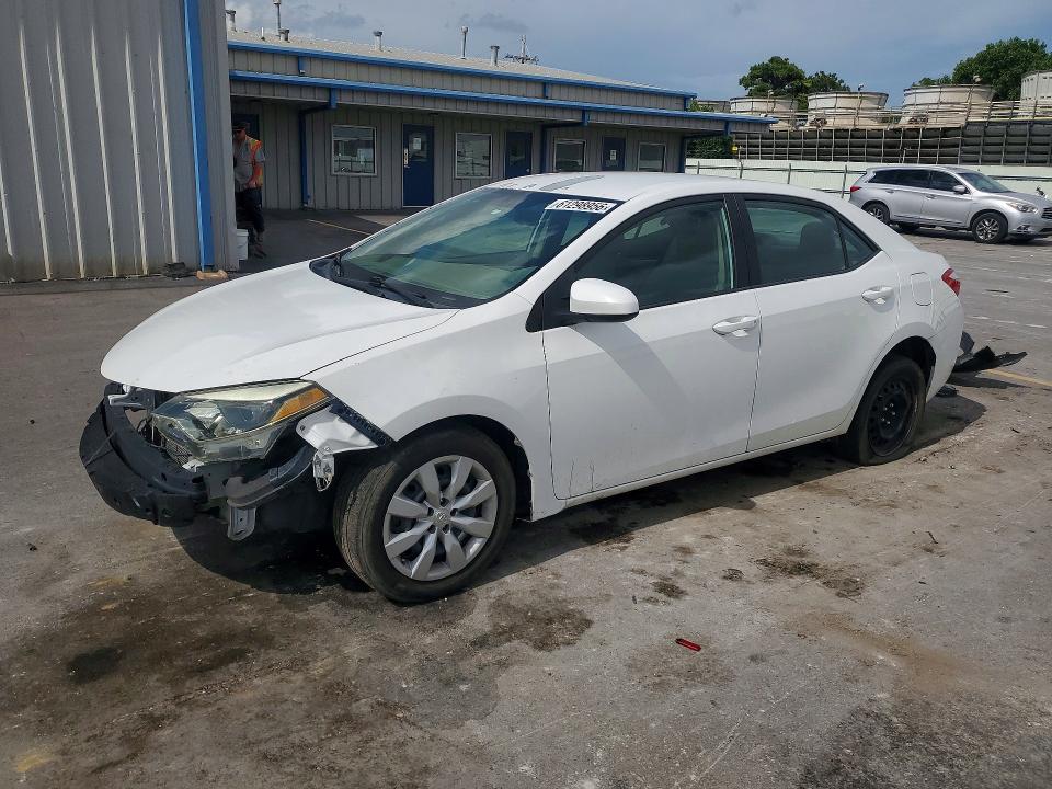 2015 Toyota Corolla VIN 5YFBURHE3FP246153 COPART salvage auction — FRONT END, Ok - Certificate Of Title, sold $3,050 on 2026-07-31 (photo 1)