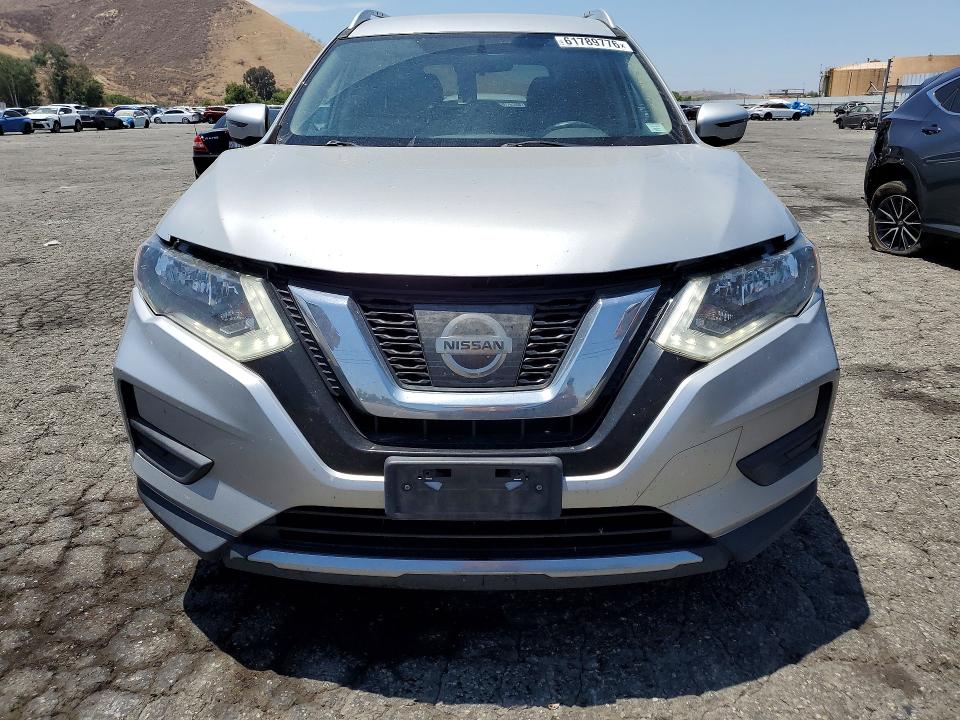 2017 Nissan Rogue VIN JN8AT2MT8HW396011 COPART salvage auction — REAR END, Ca - Lien Papers-Salvage Or Ac, sold $1,250 on 2026-07-30 (photo 5)