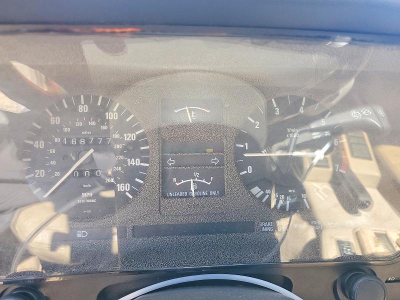 1989 BMW 6 series VIN WBAEC8411K3268049 COPART salvage auction — NORMAL WEAR, CA - DIS/DLR/EXP ONLY CLEAN TITLE, sold $7,000 on 2026-08-04 (photo 9)
