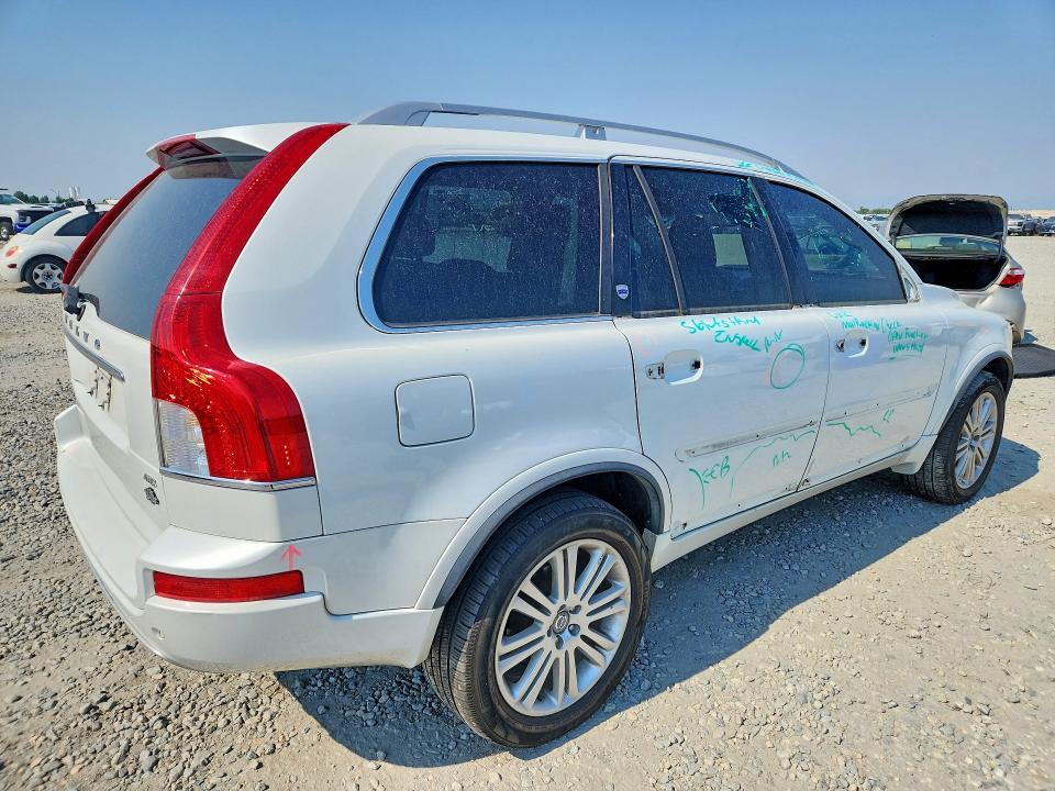 2014 Volvo Xc90 VIN YV4952CZ4E1689599 COPART salvage auction — SIDE, Co - Public - Salvage Title, sold $775 on 2026-07-23 (photo 3)