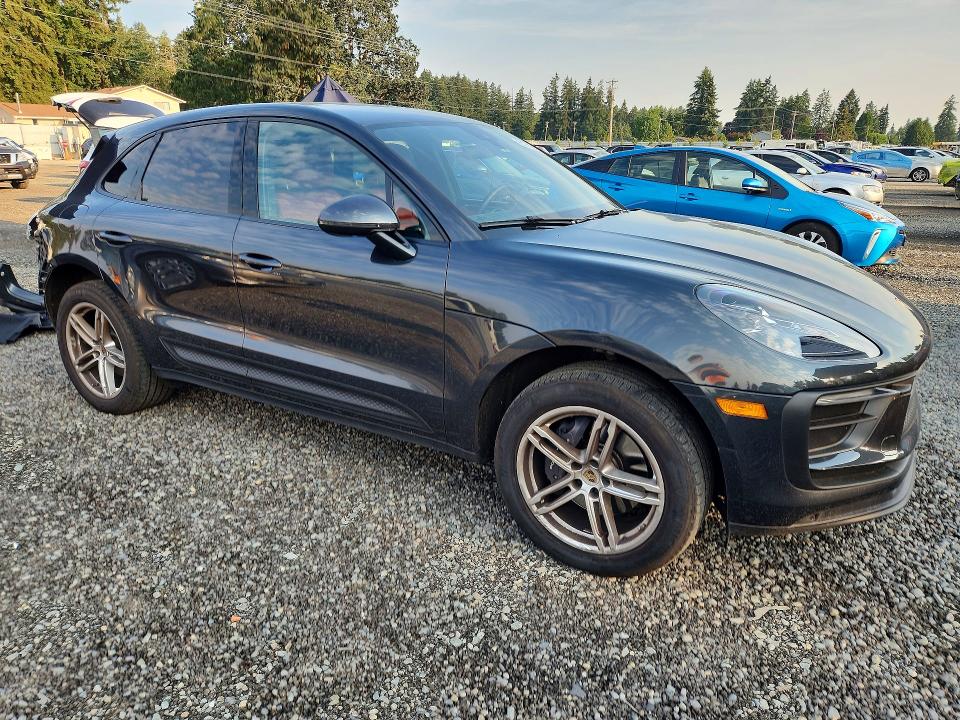 2023 Porsche Macan VIN WP1AA2A50PLB00615 COPART salvage auction — REAR END, Wa - Bill Of Sale, sold $19,900 on 2026-08-07 (photo 4)