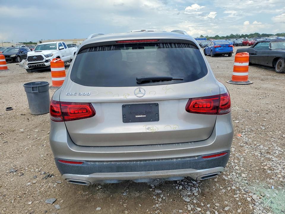2020 Mercedes-benz VIN W1N0G8DBXLF789497 COPART salvage auction — MINOR DENT/SCRATCHES, Tx - Salvage Vehicle Title, sold $9,500 on 2026-07-16 (photo 6)