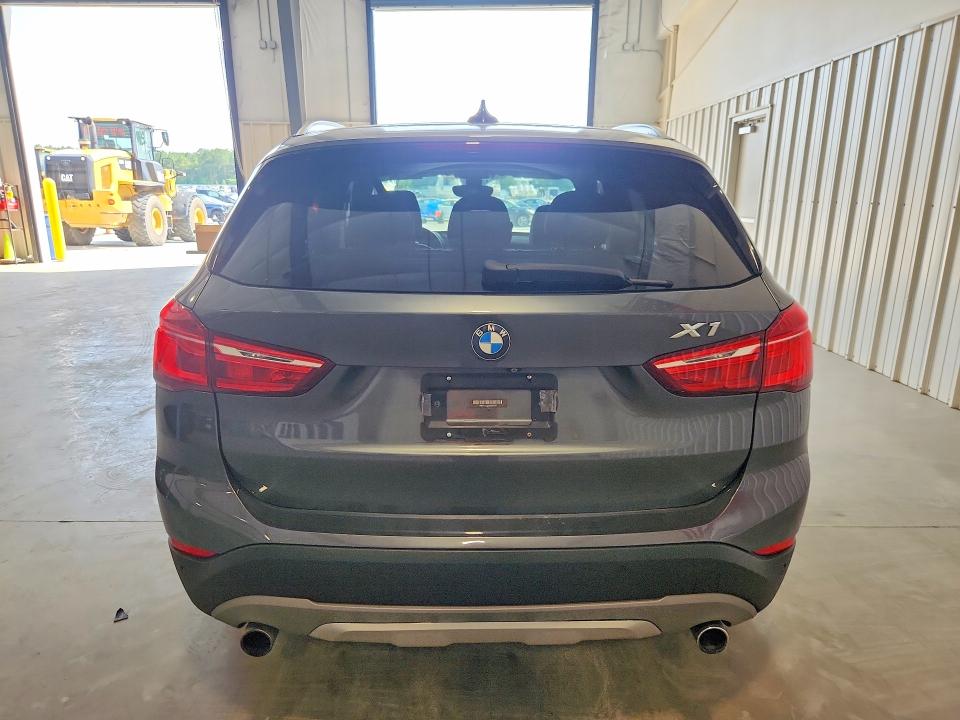 2016 BMW X1 VIN WBXHT3C38GP887076 COPART salvage auction — MINOR DENT/SCRATCHES, SC - DEALER ONLY CLEAN TITLE, sold $1,850 on 2026-08-04 (photo 6)