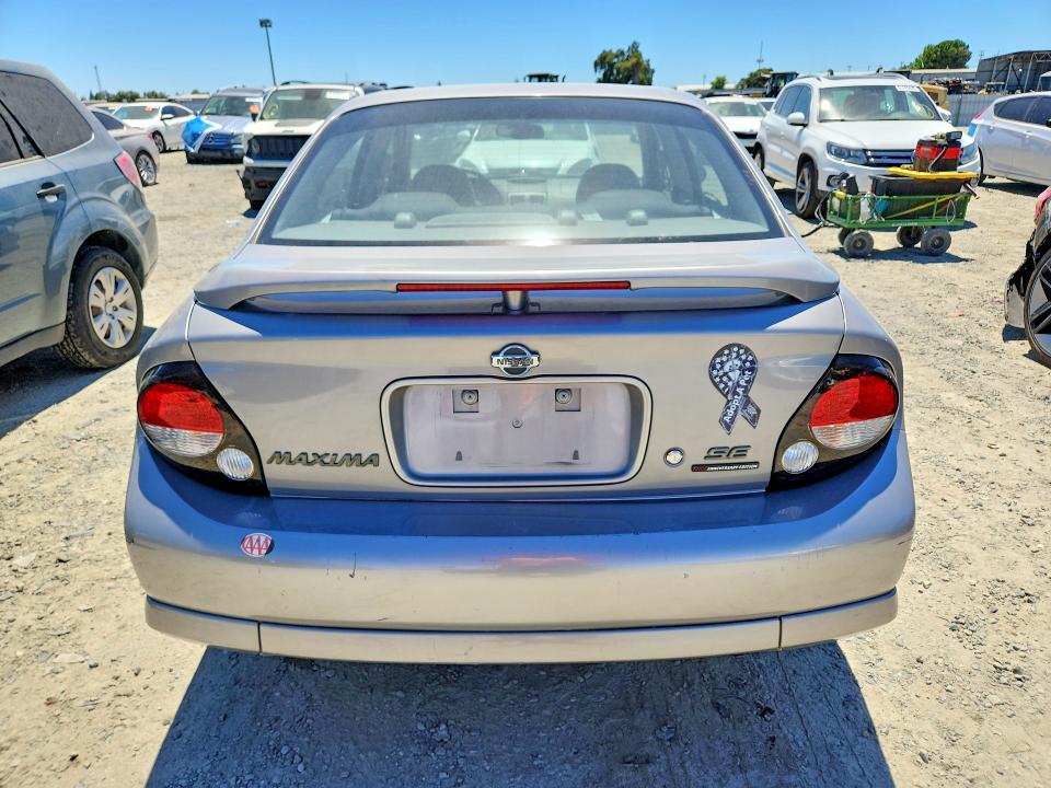 2001 Nissan Maxima VIN JN1CA31A21T107766 COPART salvage auction — NORMAL WEAR, Ca - Dis/Dlr/Exp Only Clean Title, sold $250 on 2026-07-28 (photo 6)
