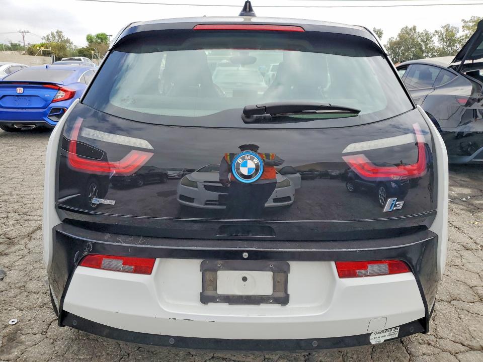 2016 BMW I3 VIN WBY1Z2C53GV556683 COPART salvage auction — NORMAL WEAR, FL - DIS/DLR/EXP ONLY CLEAN TITLE, sold $4,450 on 2026-07-16 (photo 6)