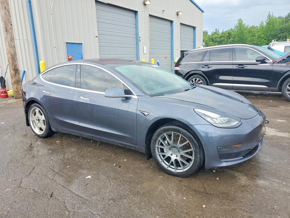 2018 Tesla Model 3 VIN 5YJ3E1EA4JF032023 COPART salvage auction — NORMAL WEAR, Nc - Certificate Of Title (P), sold $8,600 on 2026-07-28 (photo 4)