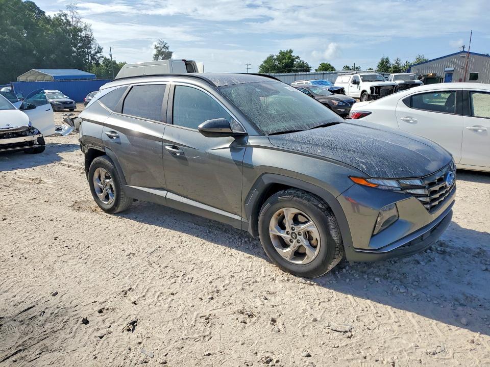 2022 Hyundai Tucson VIN 5NMJB3AE9NH109056 COPART salvage auction — REAR END, Fl - Cert Of Title Slvg Rebuildable, sold $7,600 on 2026-07-31 (photo 4)