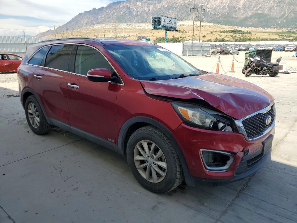 2017 Kia Sorento VIN 5XYPGDA51HG190764 COPART salvage auction — FRONT END, Ut - Salvage Certificate, sold $1,900 on 2026-08-31 (photo 4)