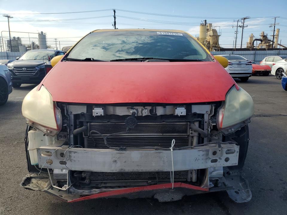 2015 Toyota Prius VIN JTDKN3DU9F1980937 COPART salvage auction — FRONT END, CA - CERT OF TITLE-SALVAGED, sold $675 on 2026-07-27 (photo 5)