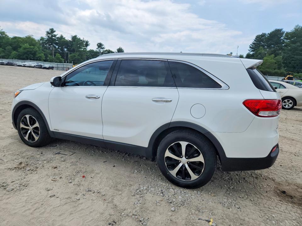 2016 Kia Sorento VIN 5XYPHDA16GG029366 COPART salvage auction — MINOR DENT/SCRATCHES, Ma - Certificate Of Title, sold $2,300 on 2026-07-23 (photo 2)