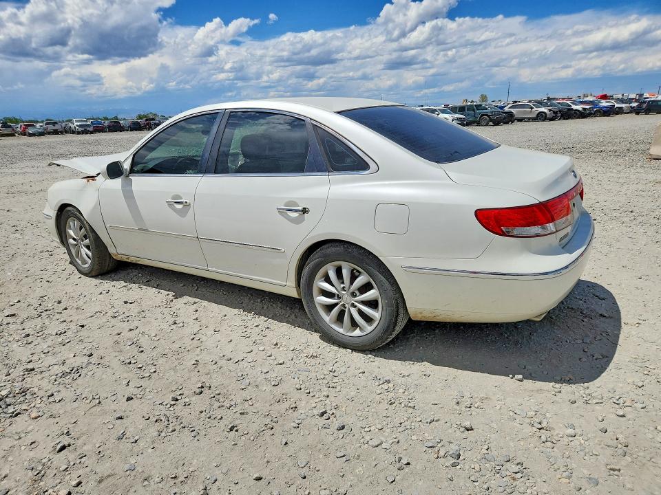 2006 Hyundai Azera VIN KMHFC46F96A114999 COPART salvage auction — FRONT END, Co - Public - Salvage Title, sold $300 on 2026-07-28 (photo 2)