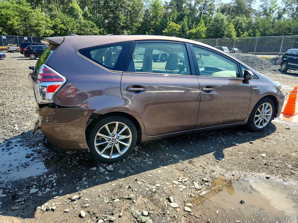 2017 Toyota Prius VIN JTDZN3EU6HJ073949 COPART salvage auction — REAR END, Md - Cert Of Salvage < 75% Damage, sold $9,400 on 2026-08-18 (photo 3)