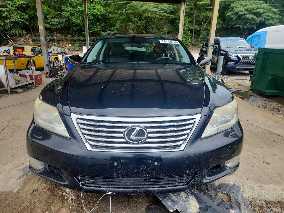 2010 Lexus Ls 460 VIN JTHCL5EF6A5005771 COPART salvage auction — MINOR DENT/SCRATCHES, AL - CERTIFICATE OF TITLE (P), sold $3,350 on 2026-07-28 (photo 5)