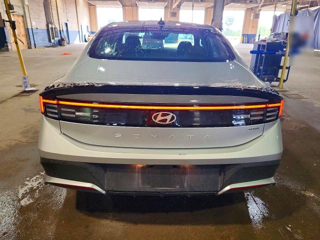 2026 Hyundai Sonata hybrid VIN KMHL24JJ9TA164198 COPART salvage auction — MECHANICAL, MI - CERTIFICATE OF TITLE, sold $8,900 on 2026-07-27 (photo 6)