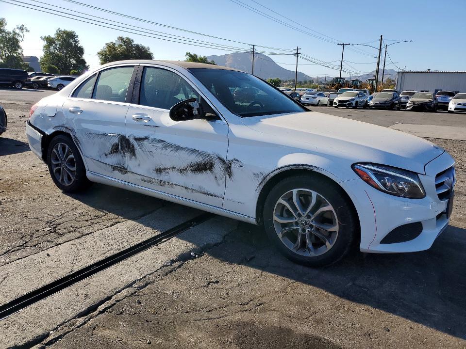 2018 Mercedes-benz C-klasse VIN WDDWF4JB9JR418768 COPART salvage auction — REAR END, Ca - Salvage Certificate, sold $6,600 on 2026-08-20 (photo 4)