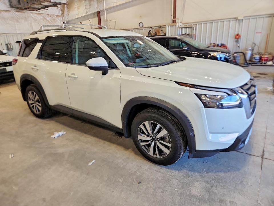 2022 Nissan Pathfinder VIN 5N1DR3CC9NC206207 COPART salvage auction — UNDERCARRIAGE, Salvage Title, sold $9,000 on 2026-07-22 (photo 4)