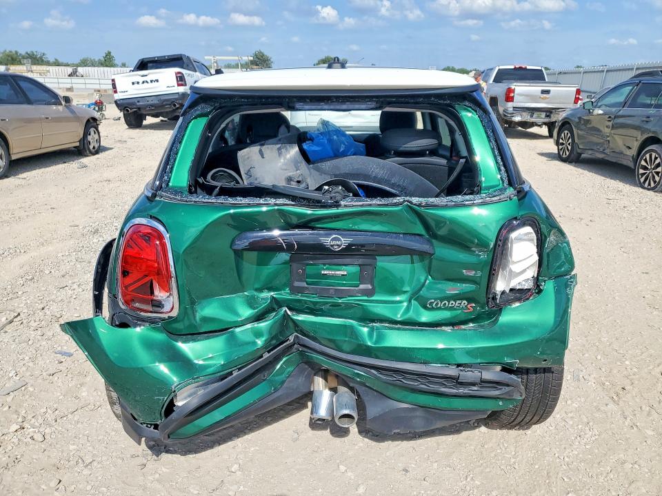 2024 Mini Cooper VIN WMW53DH01R2U75079 COPART salvage auction — REAR END, Ks - Cert Of Title-Salvage, sold $4,250 on 2026-08-04 (photo 6)