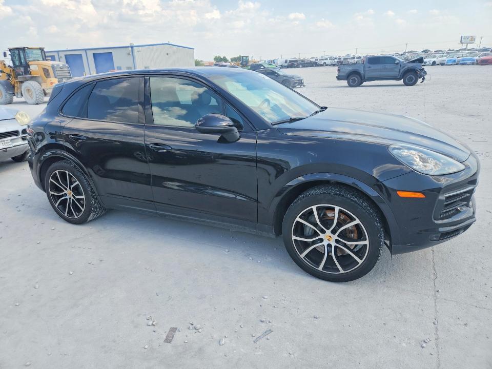 2019 Porsche Cayenne VIN WP1AB2AY0KDA61552 COPART salvage auction — NORMAL WEAR, Tx - Certificate Of Title, sold $11,500 on 2026-08-04 (photo 4)