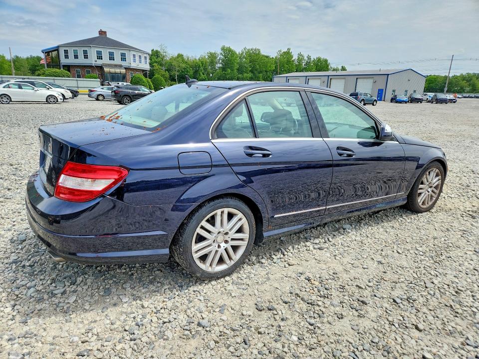 2009 Mercedes-benz C class VIN WDDGF54X19R079548 COPART salvage auction — REAR END, MA - CERT OF TITLE-RECONSTRCTD COLL, sold $125 on 2026-07-30 (photo 3)