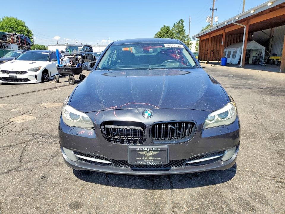 2013 BMW 5er VIN WBAFU7C54DDU67934 COPART salvage auction — SIDE, CO - SALVAGE TITLE, sold $275 on 2026-07-21 (photo 5)