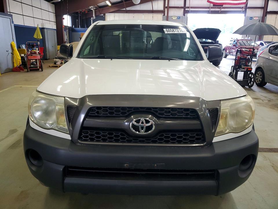2011 Toyota Tacoma VIN 5TFUU4ENXBX015570 COPART salvage auction — MINOR DENT/SCRATCHES, CT - CERTIFICATE OF TITLE (P), sold $6,100 on 2026-07-27 (photo 5)