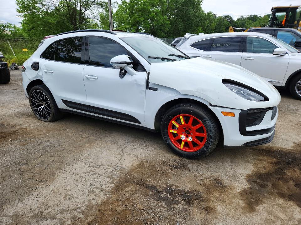 2022 Porsche Macan VIN WP1AA2A59NLB03509 COPART salvage auction — FRONT END, Nj - Cert Of Title-Salvage, sold $10,700 on 2026-08-03 (photo 4)