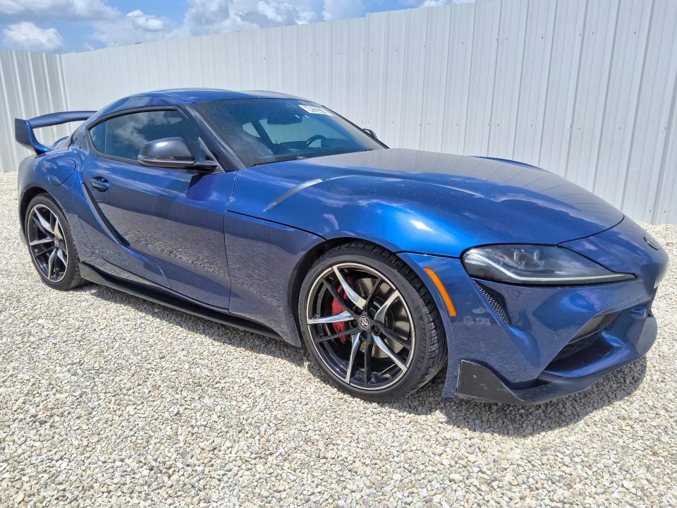 2020 Toyota Supra VIN WZ1DB4C00LW024820 COPART salvage auction — NORMAL WEAR, FL - CERTIFICATE OF TITLE (P), sold $33,000 on 2026-07-14 (photo 4)