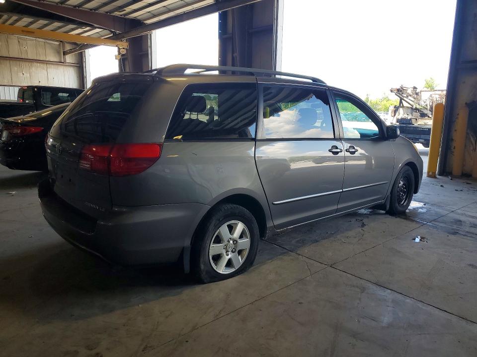 2004 Toyota Sienna VIN 5TDZA23C44S115130 COPART salvage auction — MINOR DENT/SCRATCHES, Mt - Certificate Of Title, sold $1,250 on 2026-07-22 (photo 3)