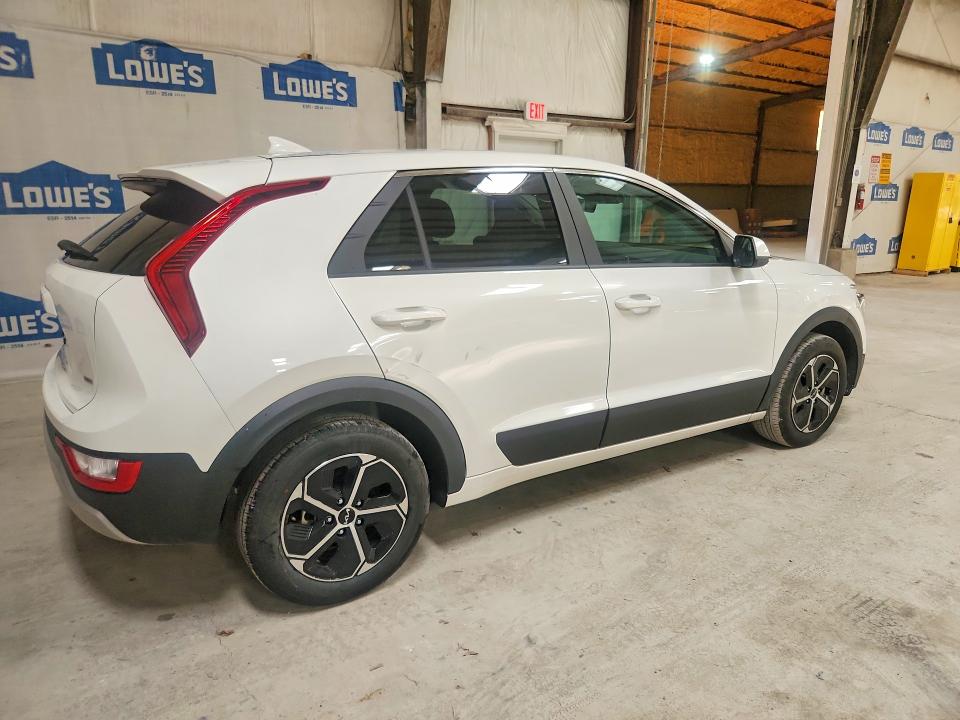 2026 Kia Niro VIN KNDCP3LE5T5318575 COPART salvage auction — PARTIAL REPAIR, TN - CERTIFICATE OF TITLE, sold $10,400 on 2026-07-20 (photo 3)