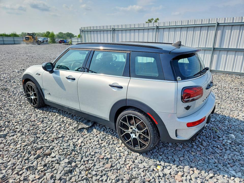 2022 Mini Cooper VIN WMWXJ1C09N2R90443 COPART salvage auction — HAIL, Wi - Cert Of Title-Claim Paid, sold $12,500 on 2026-08-10 (photo 2)