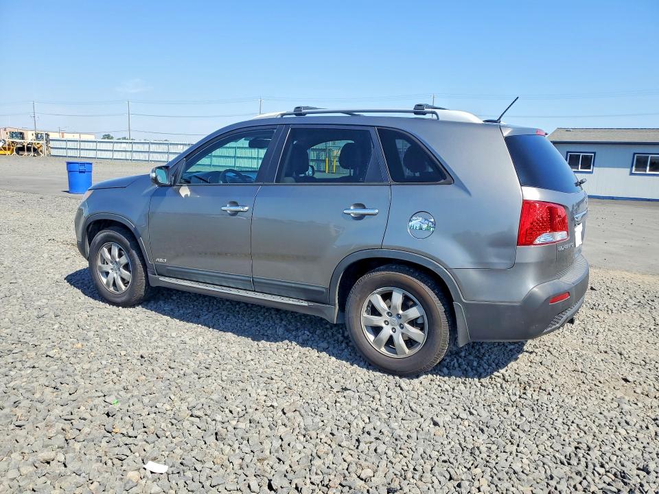 2013 Kia Sorento VIN 5XYKTCA68DG343837 COPART salvage auction — FRONT END, WA - BILL OF SALE, sold $35 on 2026-07-29 (photo 2)