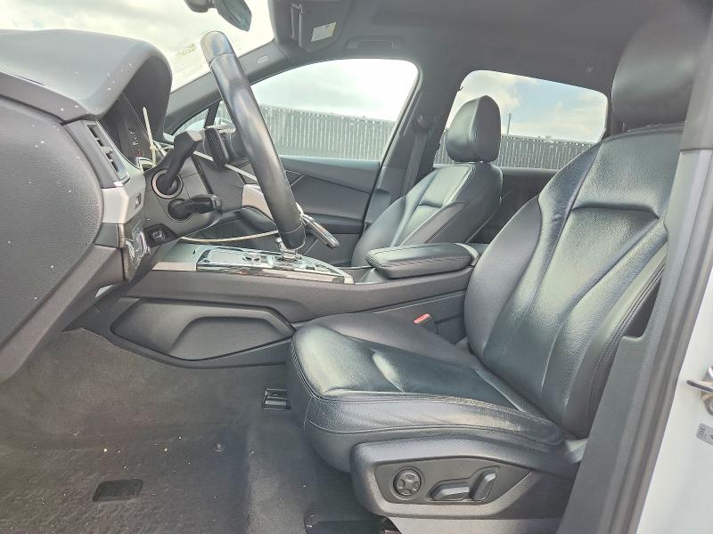 2018 Audi Q7 VIN WA1LHAF77JD035283 COPART salvage auction — MINOR DENT/SCRATCHES, FL - CERTIFICATE OF TITLE, sold $6,600 on 2026-07-28 (photo 7)