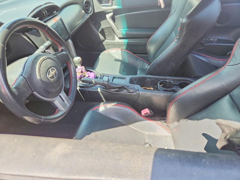 2013 Scion Fr-s VIN JF1ZNAA13D2717417 COPART salvage auction — SIDE, Salvage Title, sold $875 on 2026-07-10 (photo 7)