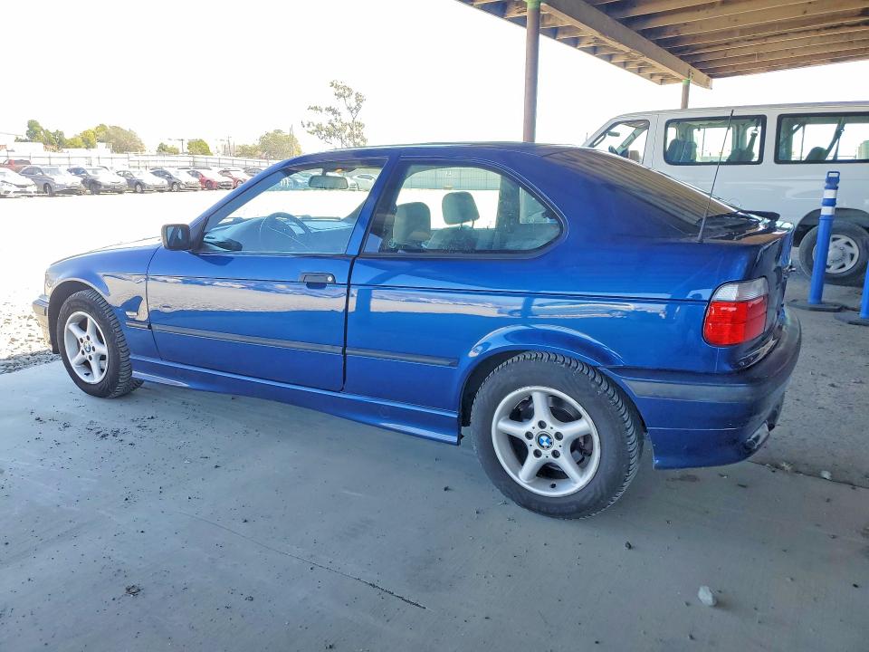 1998 BMW VIN WBACG7330WKC31338 COPART salvage auction — FRONT END, CA - DIS/DLR/EXP ONLY CLEAN TITLE, sold $2,650 on 2026-08-03 (photo 2)