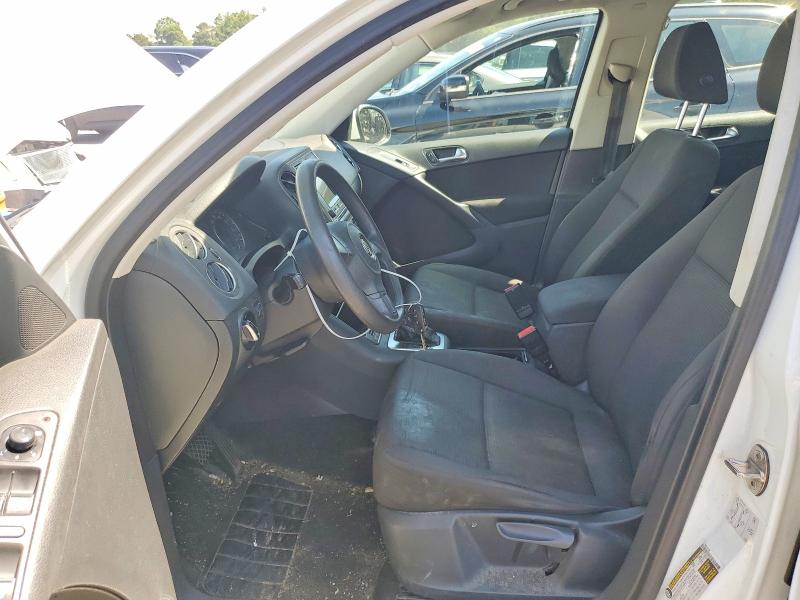 2017 Volkswagen Tiguan VIN WVGBV7AX1HK052702 COPART salvage auction — REAR END, NJ - CERTIFICATE OF TITLE, sold $150 on 2026-07-30 (photo 7)