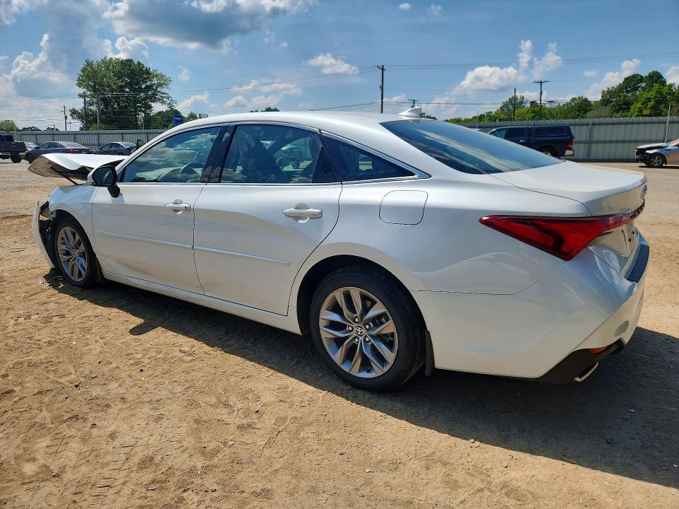 2022 Toyota Avalon VIN 4T1AZ1FB5NU081887 COPART salvage auction — FRONT END, LA - CERT OF TITLE-SALVAGE, sold $7,200 on 2026-07-23 (photo 2)