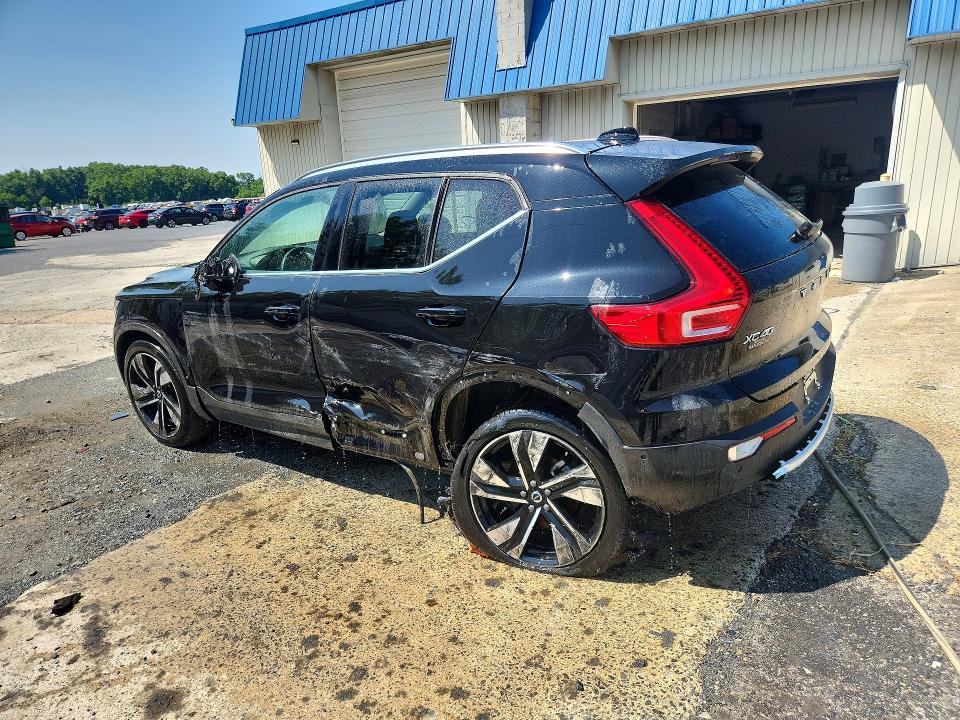 2025 Volvo Xc40 VIN YV4L12UEXS2608883 COPART salvage auction — SIDE, Ny - Certificate Of Title, sold $1,300 on 2026-07-30 (photo 2)