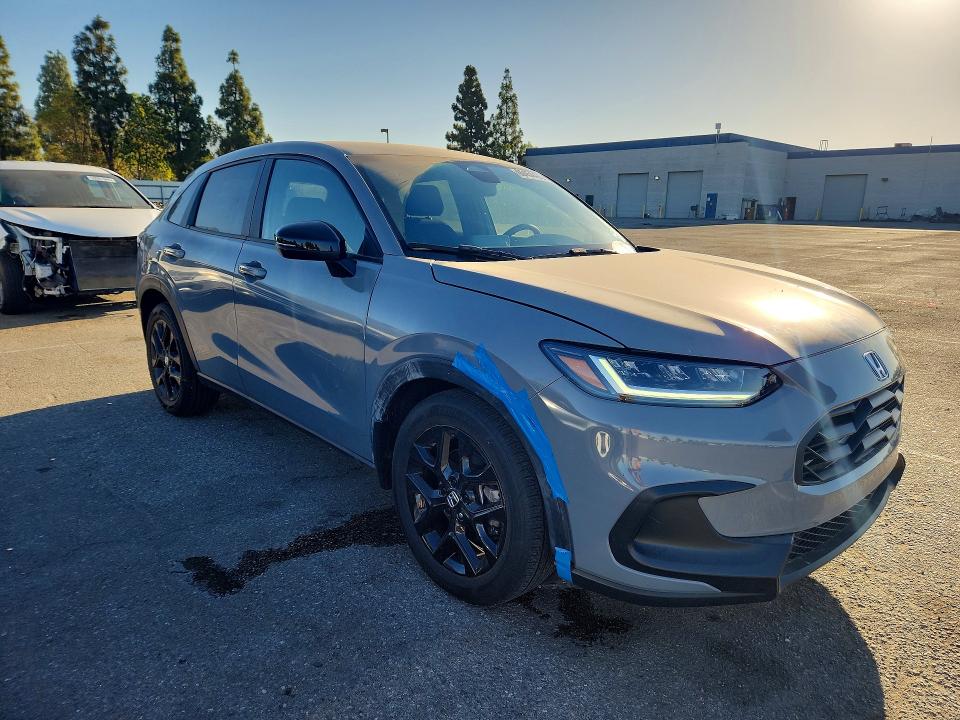 2024 Honda Hr-v VIN 3CZRZ2H5XRM786032 COPART salvage auction — MINOR DENT/SCRATCHES, PA - CERTIFICATE OF SALVAGE (P), sold $8,000 on 2026-07-30 (photo 4)