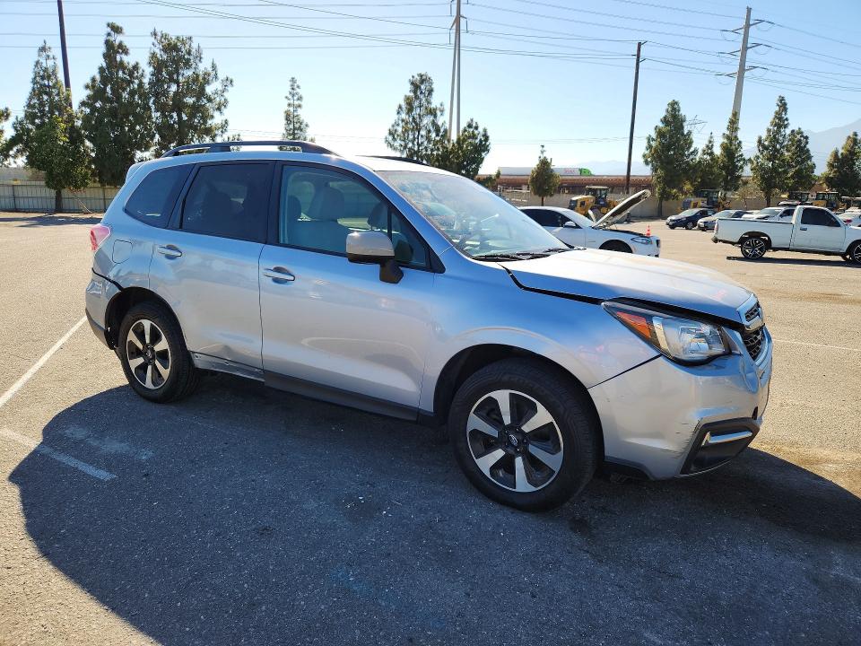 2018 Subaru Forester VIN JF2SJAGC3JH410761 COPART salvage auction — ALL OVER, CA - SALVAGE CERTIFICATE, sold $1,300 on 2026-07-30 (photo 4)