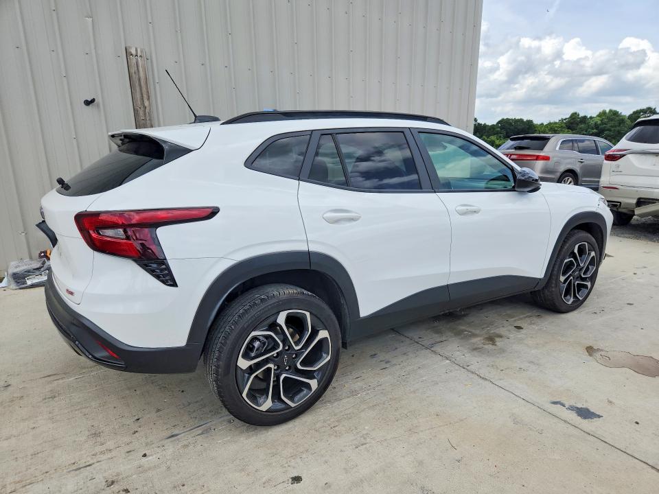 2025 Chevrolet Trax VIN KL77LJEP4SC211346 COPART salvage auction — FRONT END, Ga - Cert Of Title-Salvage, sold $7,200 on 2026-08-27 (photo 3)