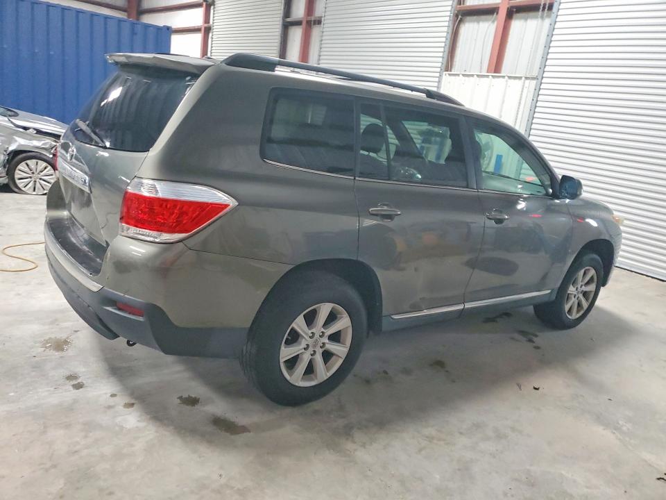 2012 Toyota Highlander VIN 5TDBK3EH6CS096690 COPART salvage auction — MECHANICAL, OH - CERTIFICATE OF TITLE, sold $825 on 2026-07-29 (photo 3)