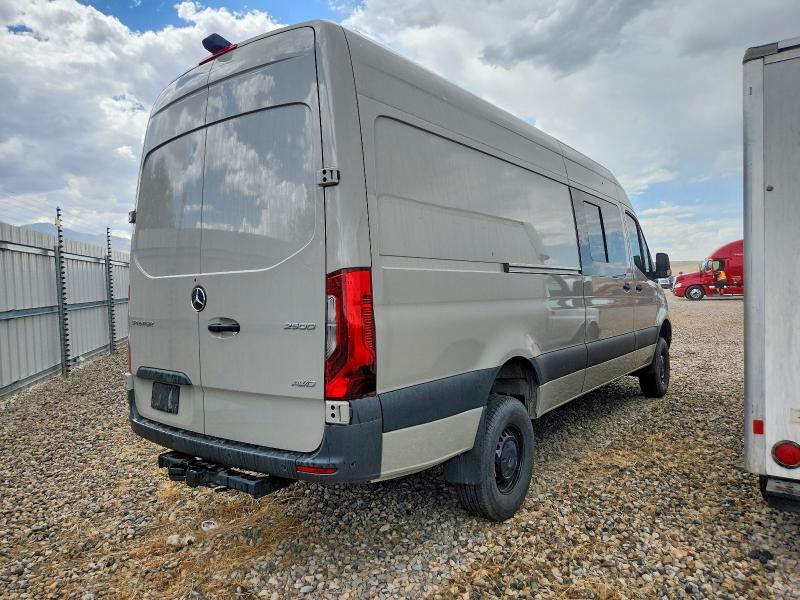2023 Merz Sprinter VIN W1Y4NCVY9PT145562 COPART salvage auction — ENGINE BURN, UT - SALVAGE CERTIFICATE, sold $14,200 on 2026-08-07 (photo 4)