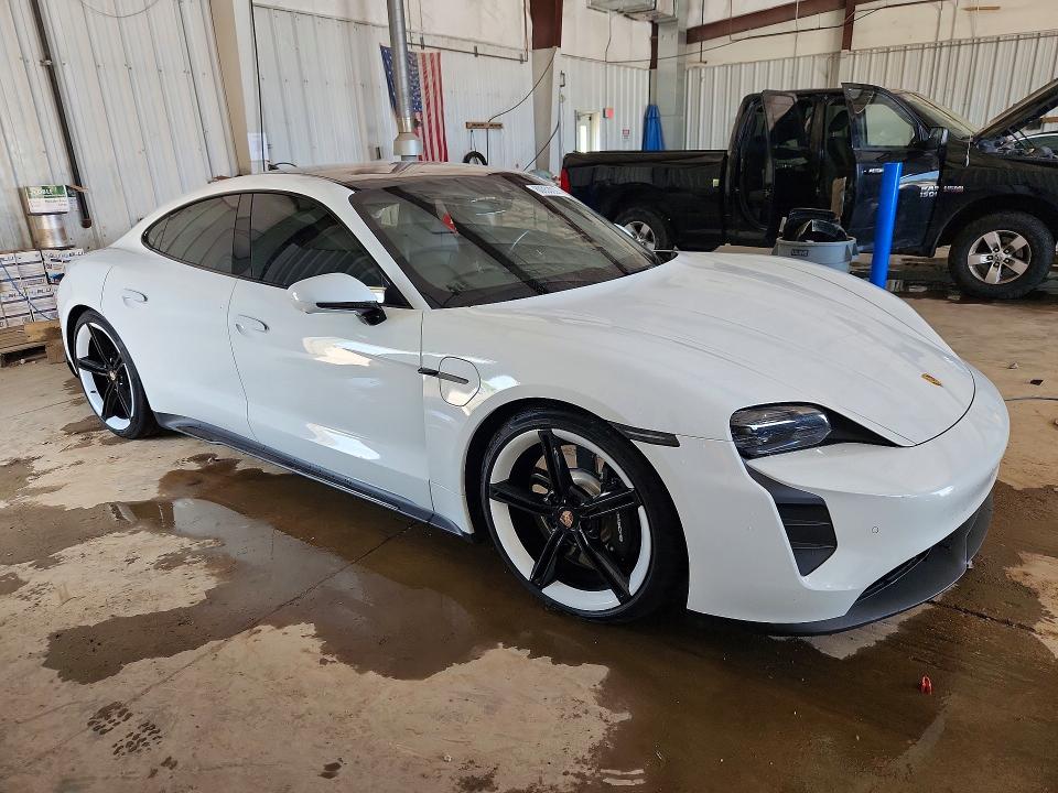 2021 Porsche Taycan VIN WP0AB2Y12MSA43646 COPART salvage auction — SIDE, Wi - Cert Of Title-Claim Paid, sold $27,250 on 2026-08-10 (photo 4)
