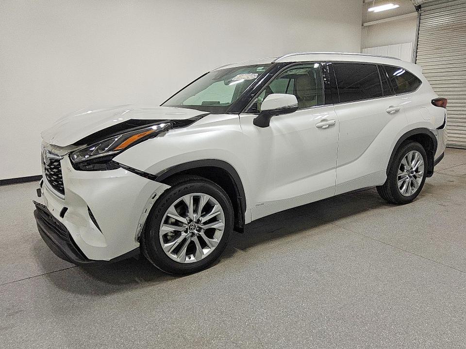 2025 Toyota Highlander Hybrid VIN 5TDXBRCH6SS672403 — COPART salvage auction photo