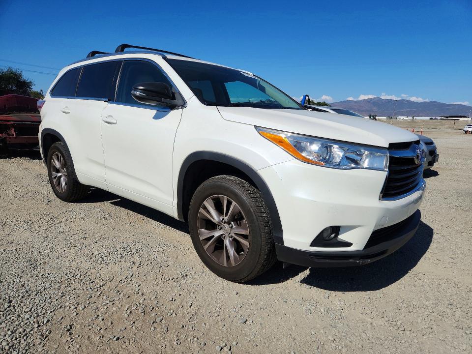 2014 Toyota Highlander VIN 5TDKKRFH8ES029092 COPART salvage auction — REAR END, Ca - Salvage Certificate, sold $425 on 2026-07-24 (photo 4)
