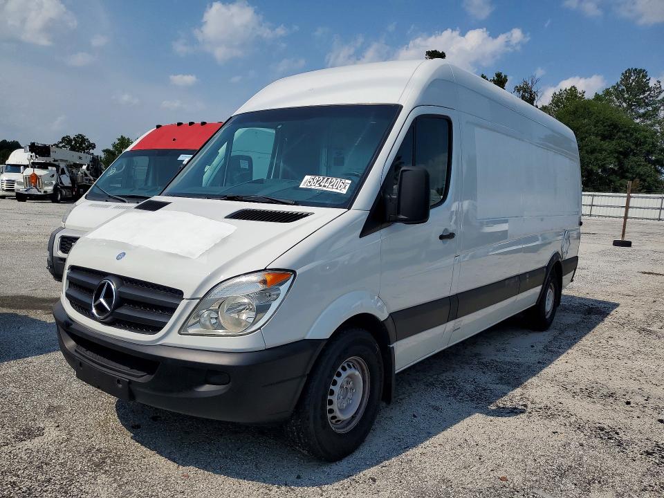 2012 Mercedes-benz Sprinter VIN WD3PE8CB6C5703602 COPART salvage auction — MINOR DENT/SCRATCHES, Ga - Certificate Of Title, sold $125 on 2026-07-30 (photo 1)
