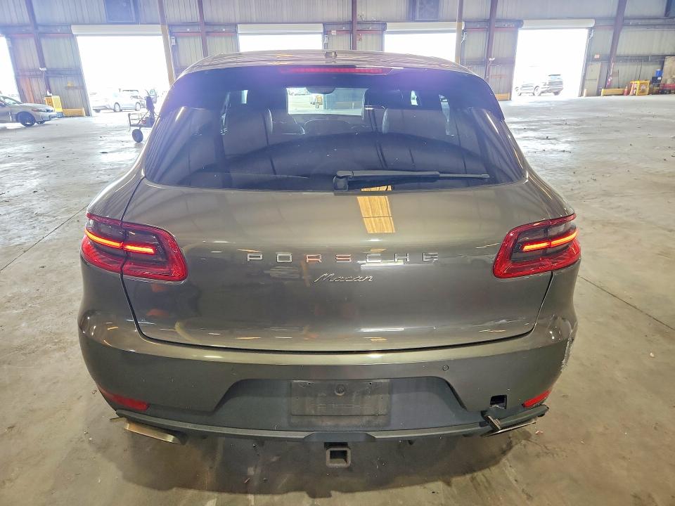 2018 Porsche Macan VIN WP1AA2A54JLB05680 COPART salvage auction — REAR END, Fl - Cert Of Title Slvg Rebuildable, sold $9,700 on 2026-08-19 (photo 6)