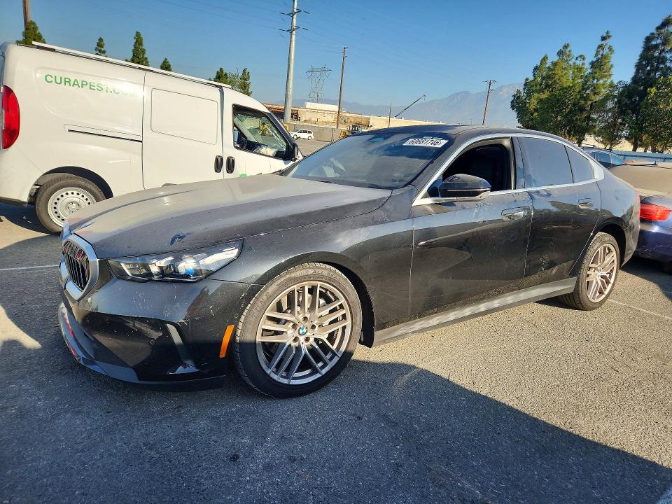 2024 BMW VIN WBA53FJ08RCS35186 COPART salvage auction — FRONT END, Ca - Dis/Dlr/Exp Only Clean Title, sold $20,500 on 2026-07-17 (photo 1)