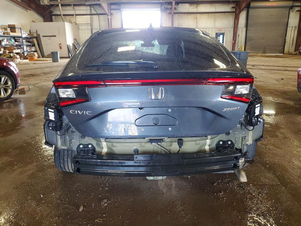2025 Honda Civic VIN 19XFL2H82SE032840 COPART salvage auction — REAR END, Salvage Title, sold $7,900 on 2026-08-28 (photo 6)